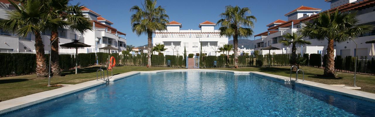 Unsere einzigartige und exklusive Luxus-Townhouse an der New Golden Mile in der Nhe Puerto Banus und Marbella